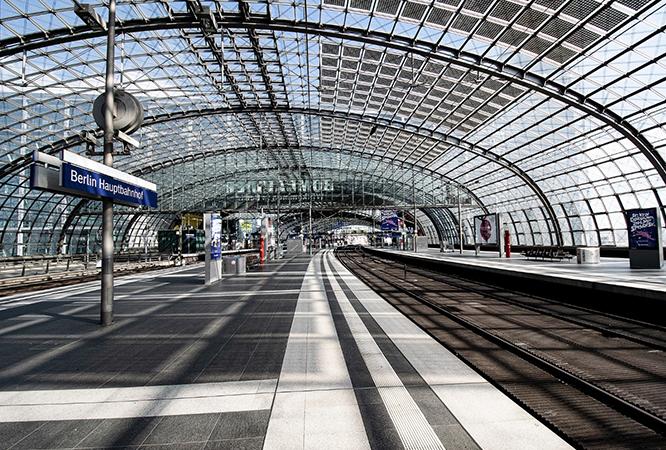 Business Trends after the COVID-19 Crisis: Who Will Rise and Who Will Fall?