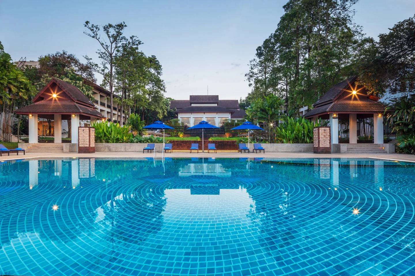 Amenities – Swimming Pool Amenities – Swimming Pool
